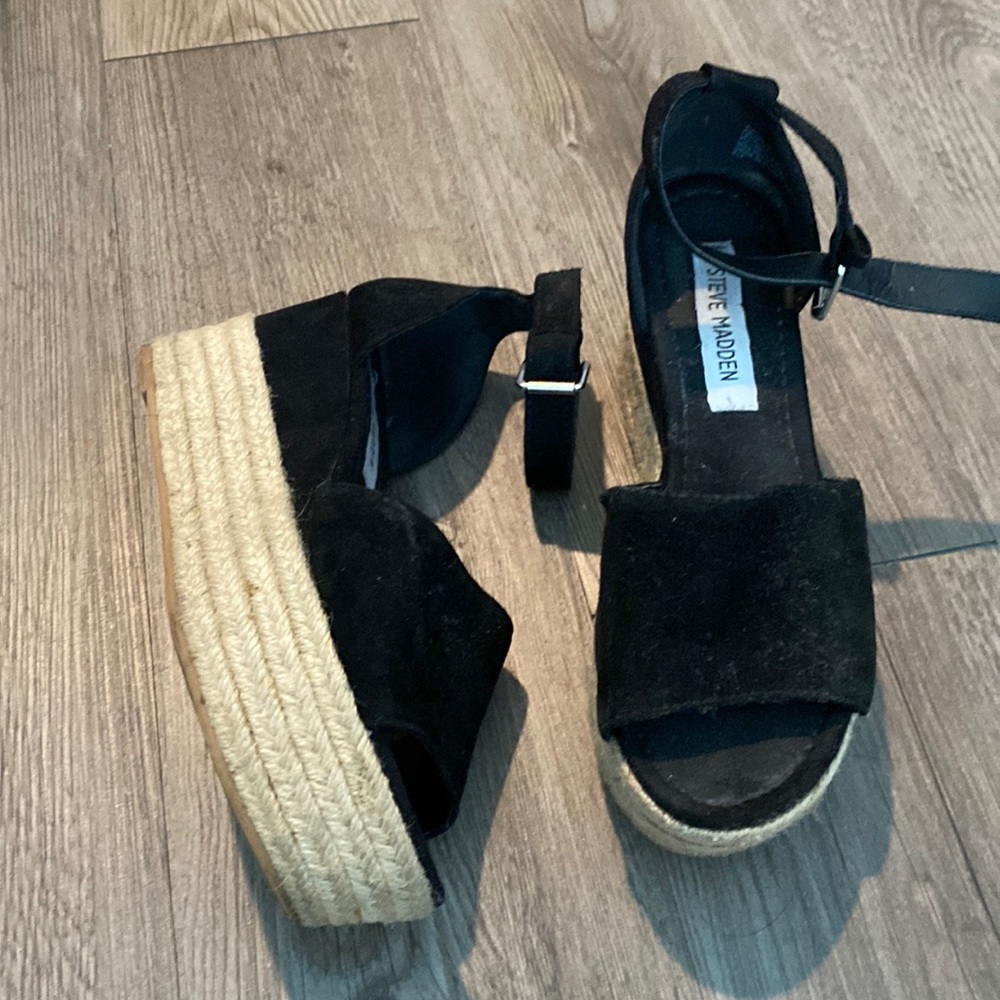 Size 6- Steve Madden Espadrilles- Black- Gently used
